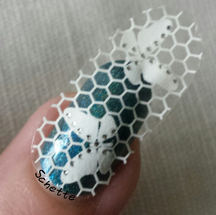 La revue d'un nail patch de chez Born Pretty Store