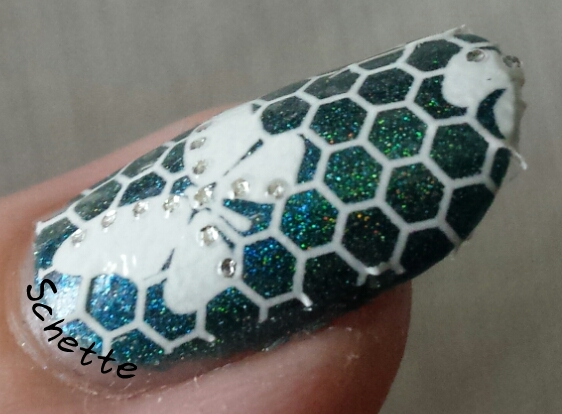 La revue d'un nail patch de chez Born Pretty Store