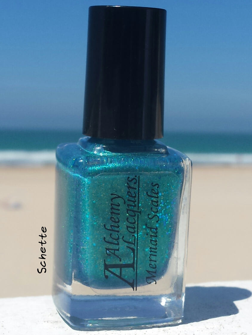 Le Vernis Alchemy Lacquer Mermaid Scales