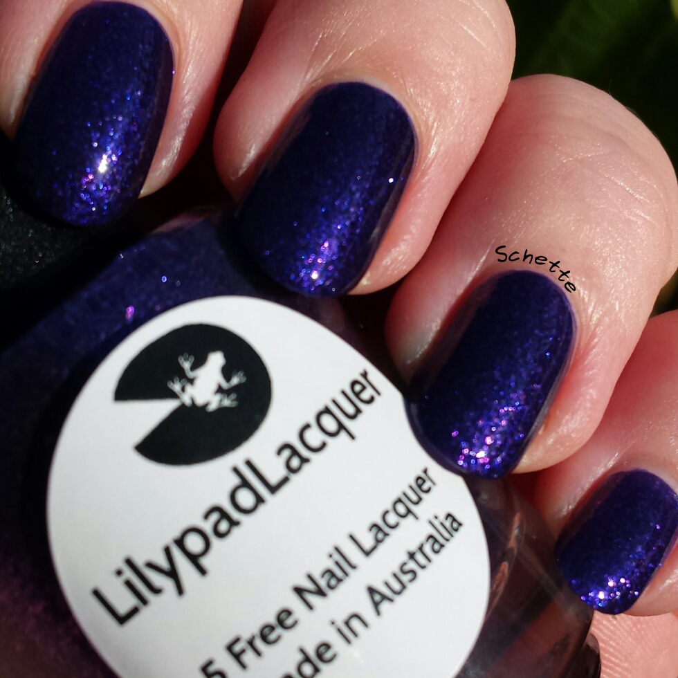 Lilypad Lacquer - Purple Diamonds