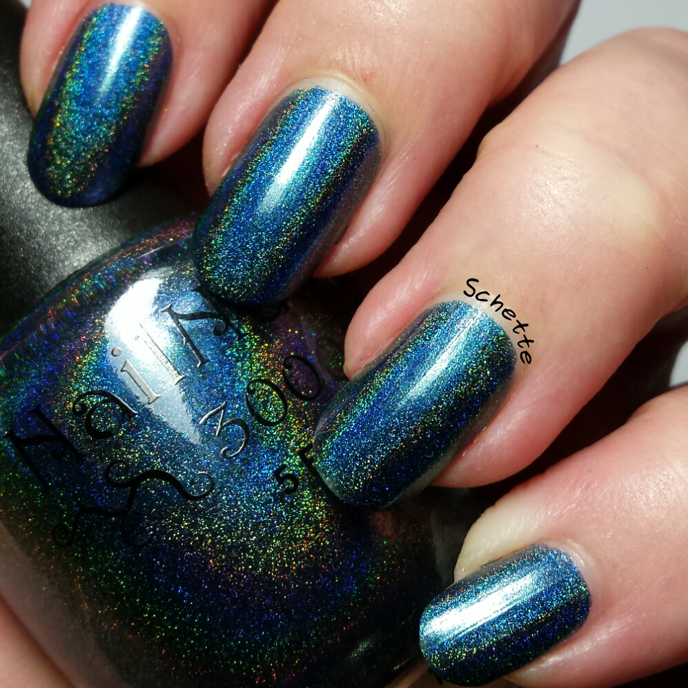 NailNation 3000 - Caf au lait, enigmatic & holo, it's a holo state of mind, restless nights 