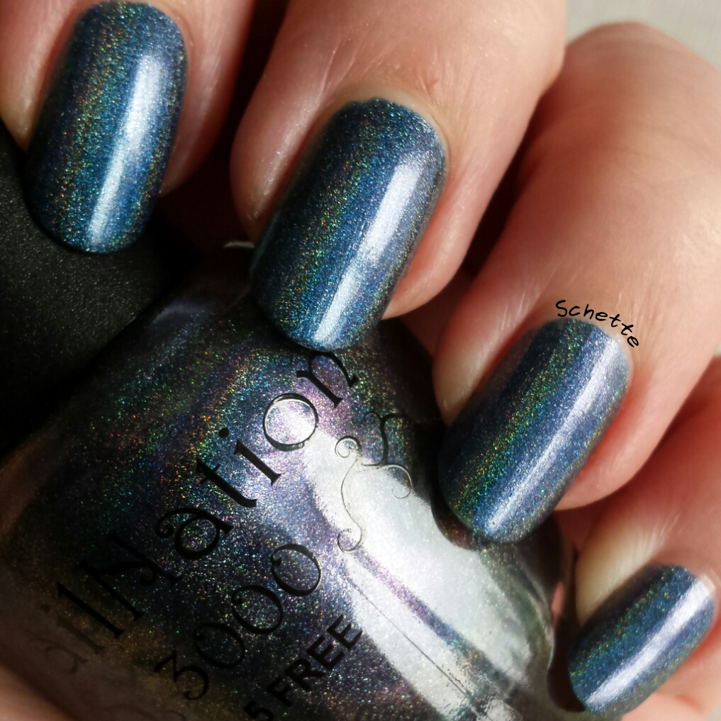 NailNation 3000 - Caf au lait, enigmatic & holo, it's a holo state of mind, restless nights 