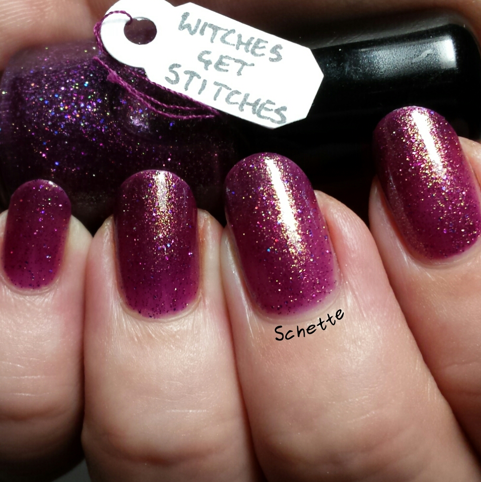 Les vernis Octopus Party Nail Lacquer Phantom et Witches get Stitches 