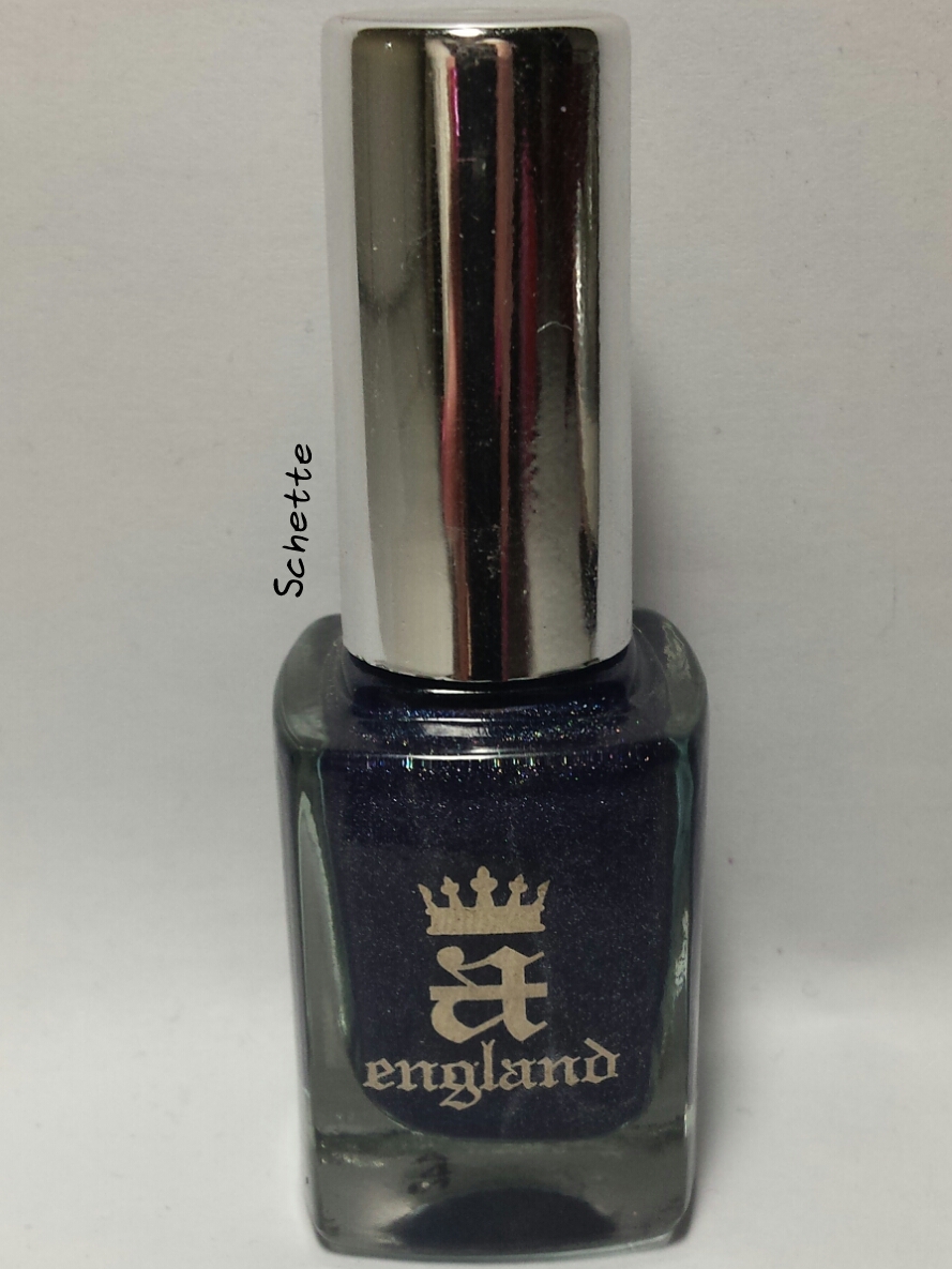 Le vernis A England Tristam