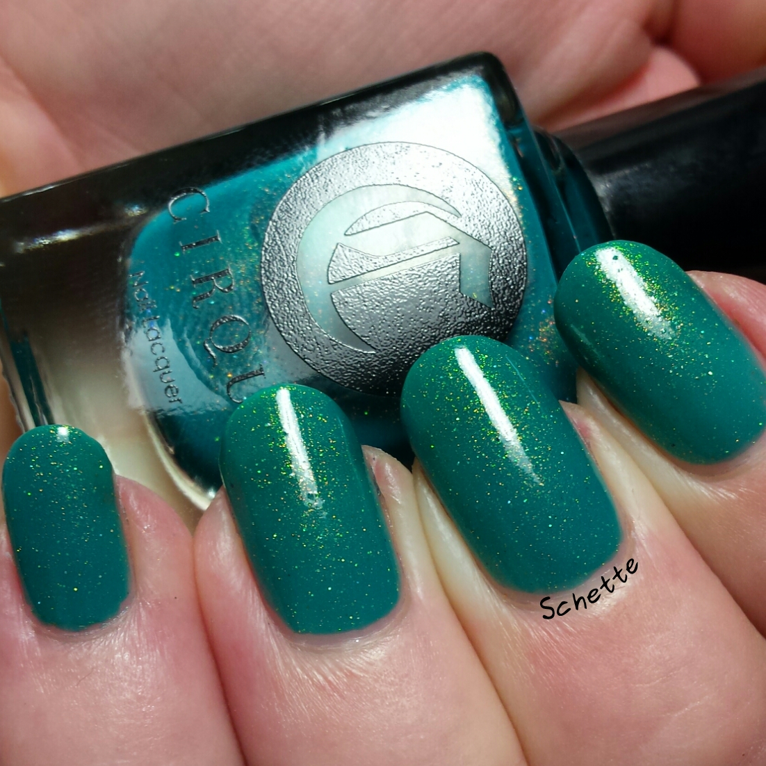 Les vernis Cirque Colors de la collection Kontiki : Midsummer Night, Thicker Than Water, Dear Dahlia