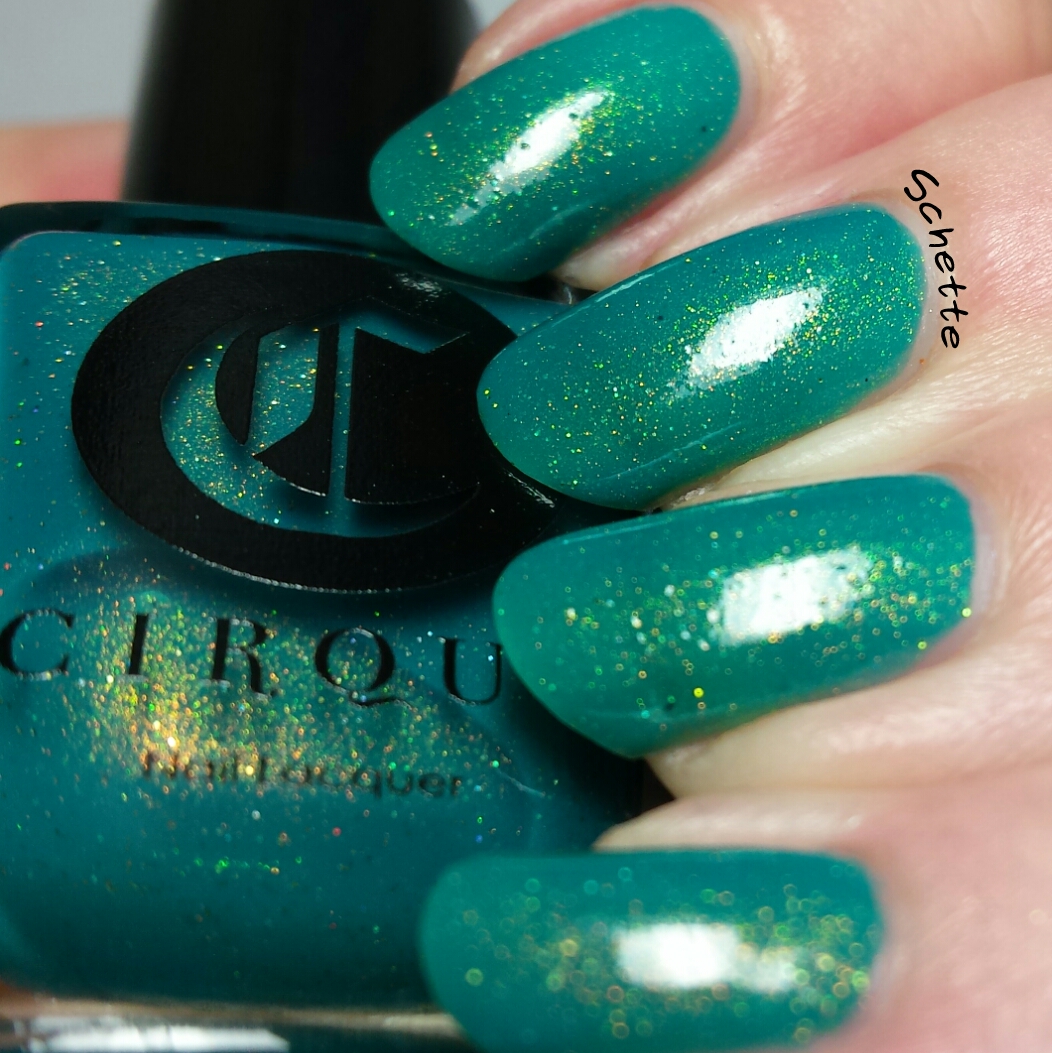 Les vernis Cirque Colors de la collection Kontiki : Midsummer Night, Thicker Than Water, Dear Dahlia