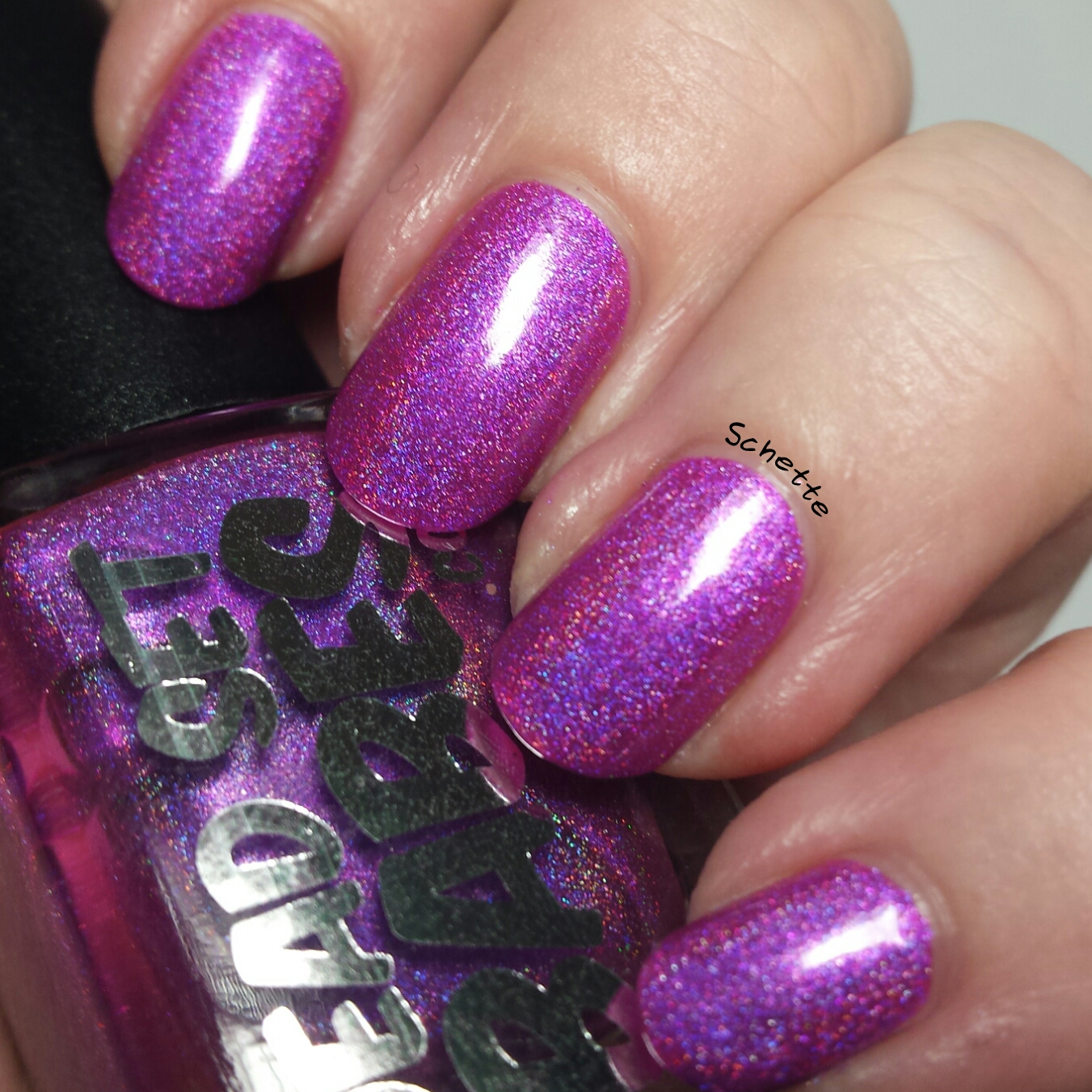 Le vernis Dead Set Babes Girl, Bye