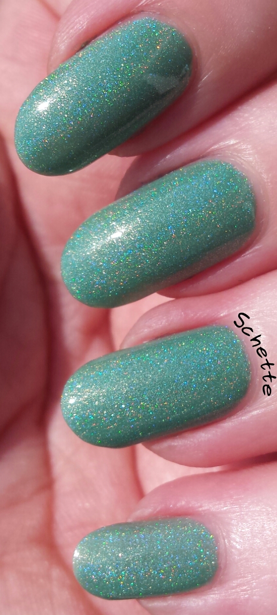 Le vernis Eat Sleep Polish A la menthe