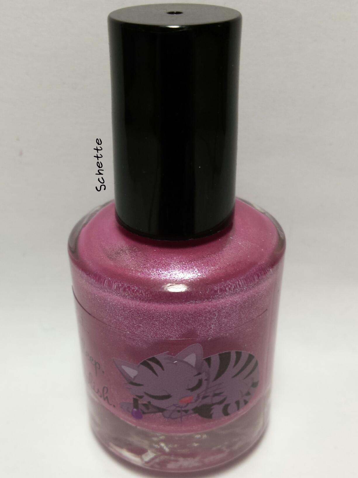 Le vernis Eat Sleep Polish Cream in my soda