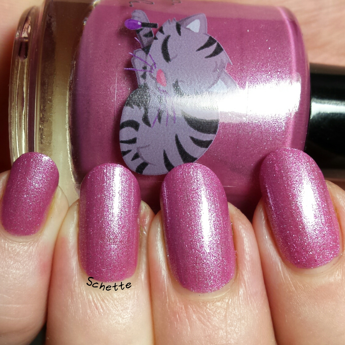 Le vernis Eat Sleep Polish Cream in my soda