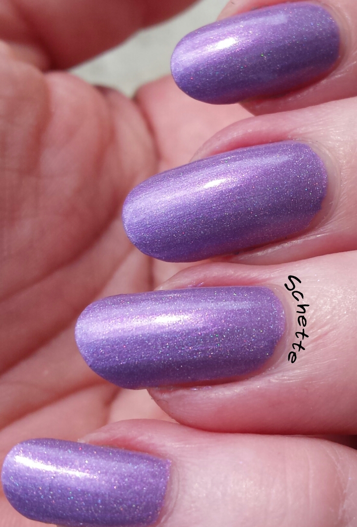 Le vernis Eat Sleep Polish Pretty Little Lilacs