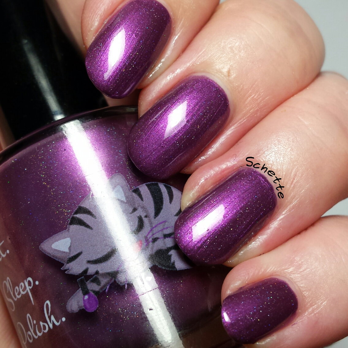 Le vernis Eat Sleep Polish SBP 01