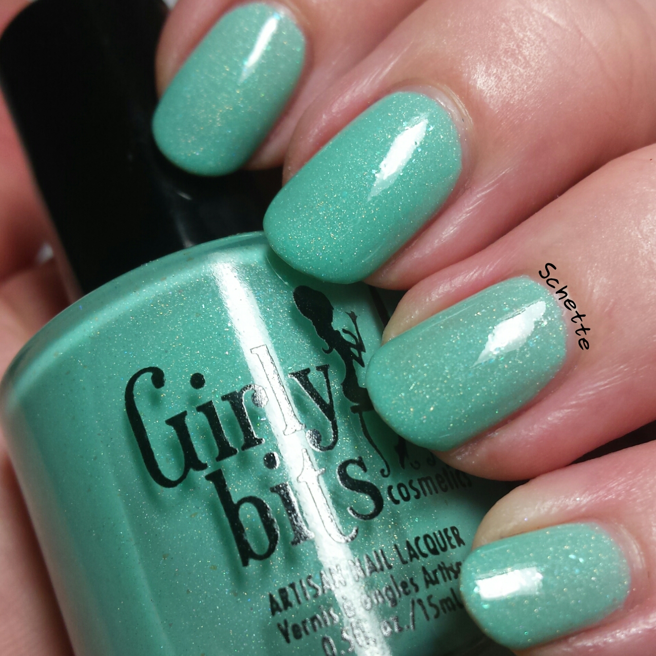 Le vernis Girly Bits EnJOYMint