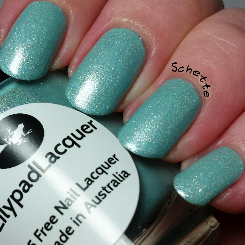 Les vernis exclusifs Dazzled - Lilypad Young and Beautiful et Lost in Paradise