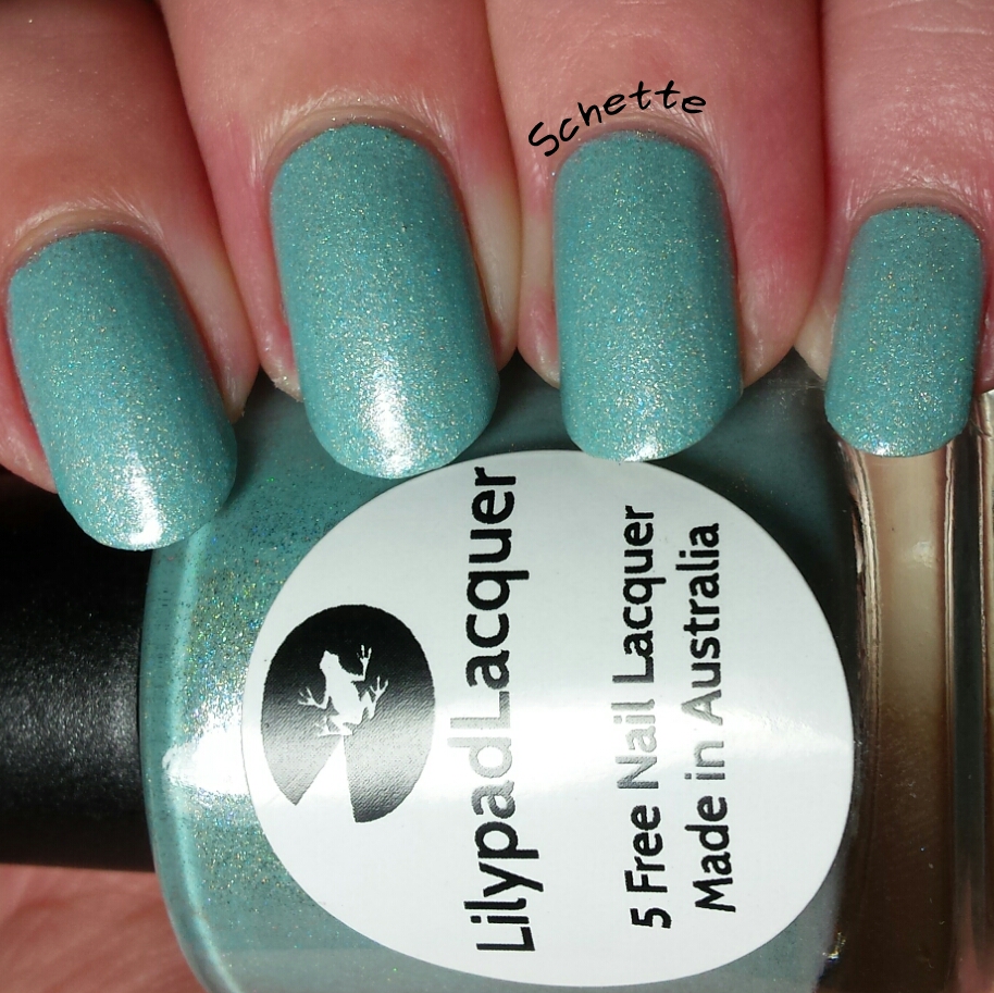 Les vernis exclusifs Dazzled - Lilypad Young and Beautiful et Lost in Paradise