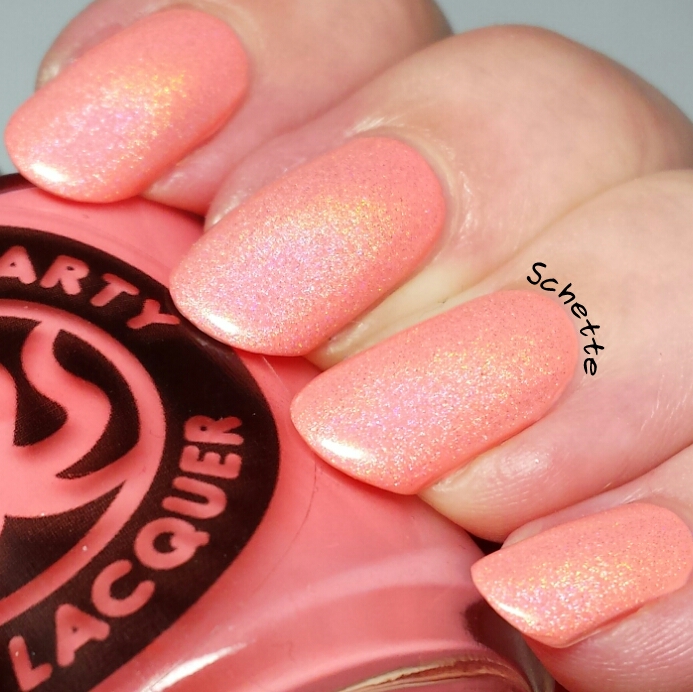 Le vernis Octopus Party Nail Lacquer On a cliff by the sea