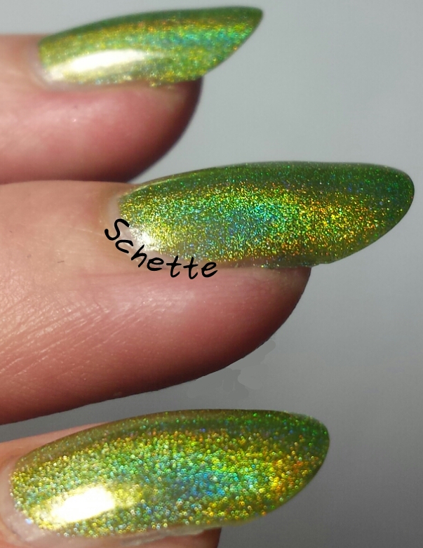 Le vernis Pretty Jelly Psithurisma