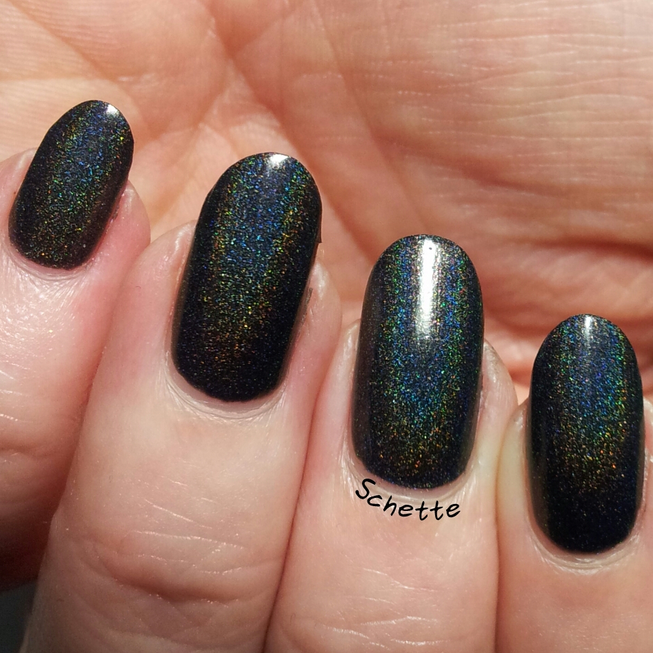 Le vernis Too Fancy Lacquer Come to the dark side