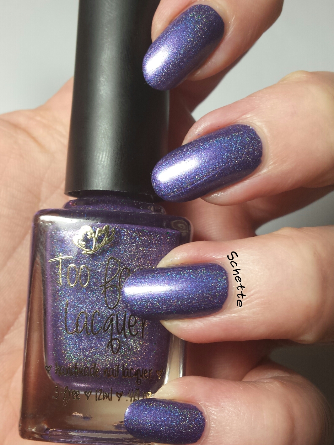 Le vernis Too Fancy Lacquer Mesmerized