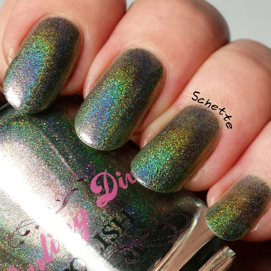Darling Diva - Smoke Prototype, Space Beetle