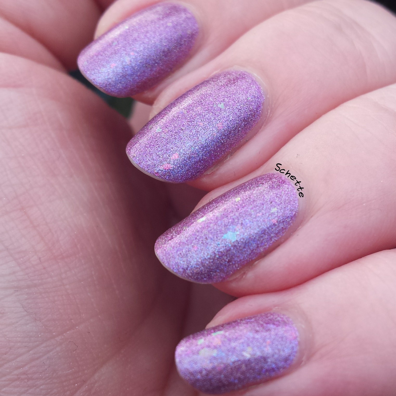 Lilypad Lacquer : Precious