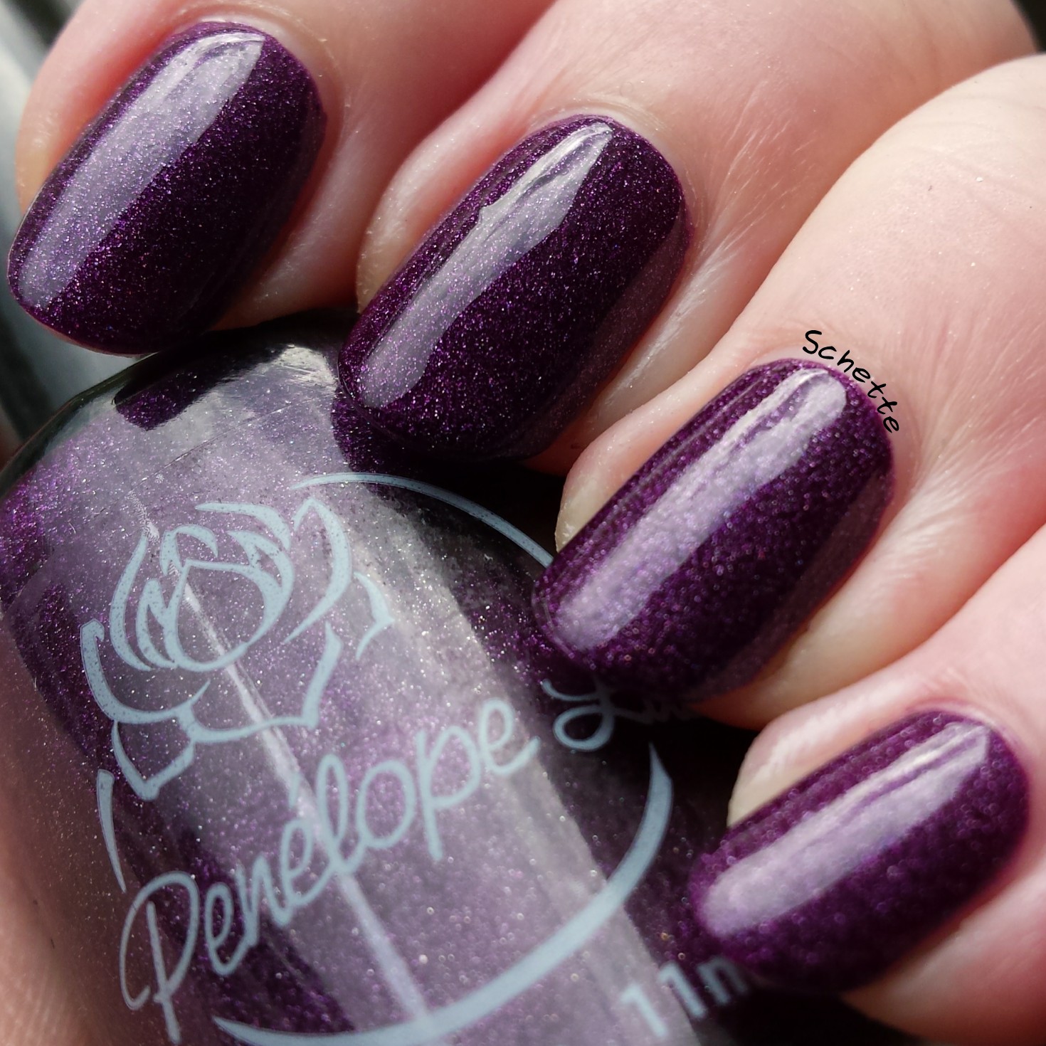 Penelope Luz : Belladonna, To the infinty, Glam Polish : Blizzard