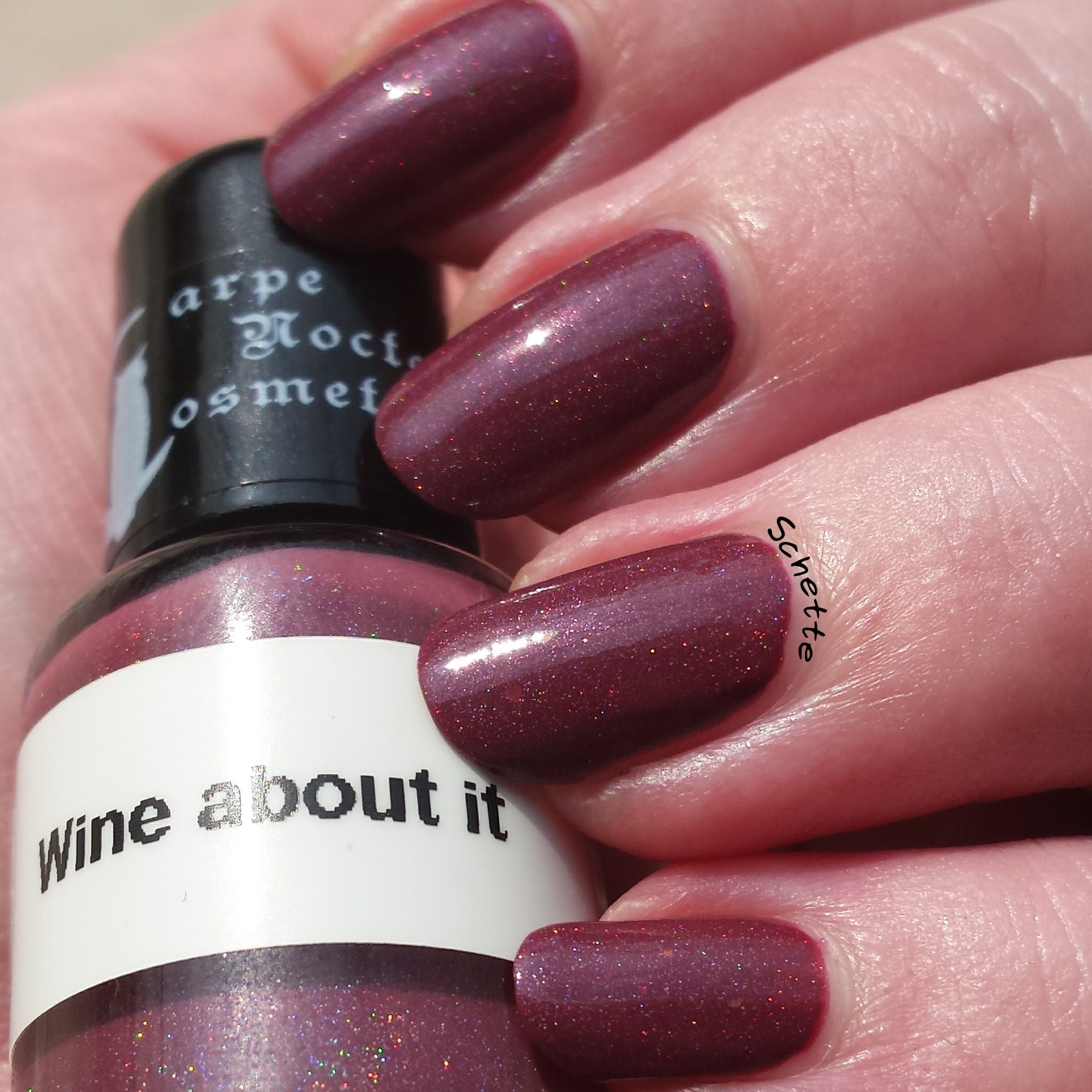 Carpe Noctem Cosmetics - Midnight Mayhem, Wine about it