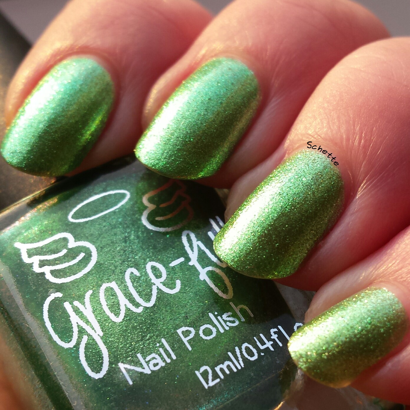 Grace-full : Acid Green