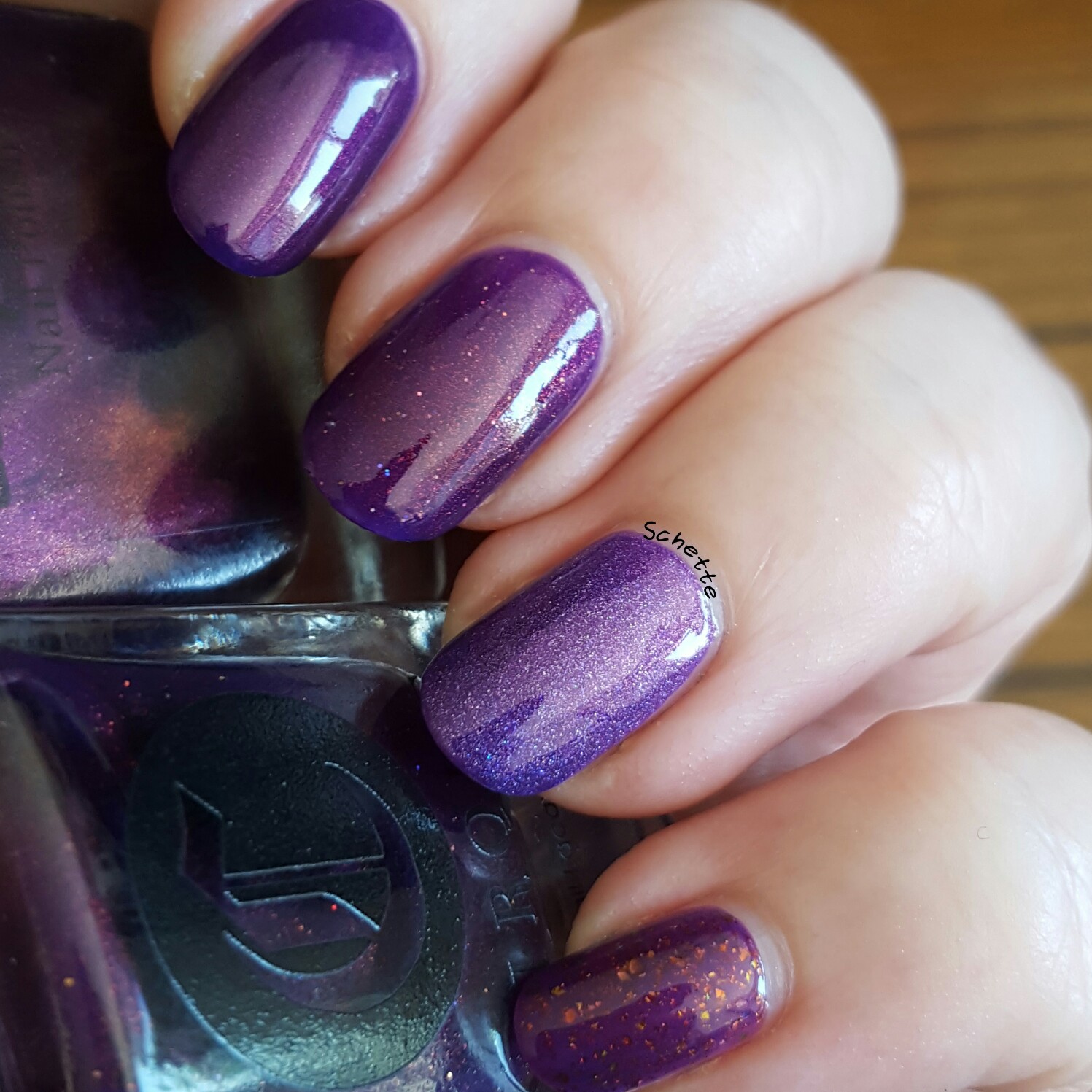 Cirque Coronation comparison with purple Lacquester