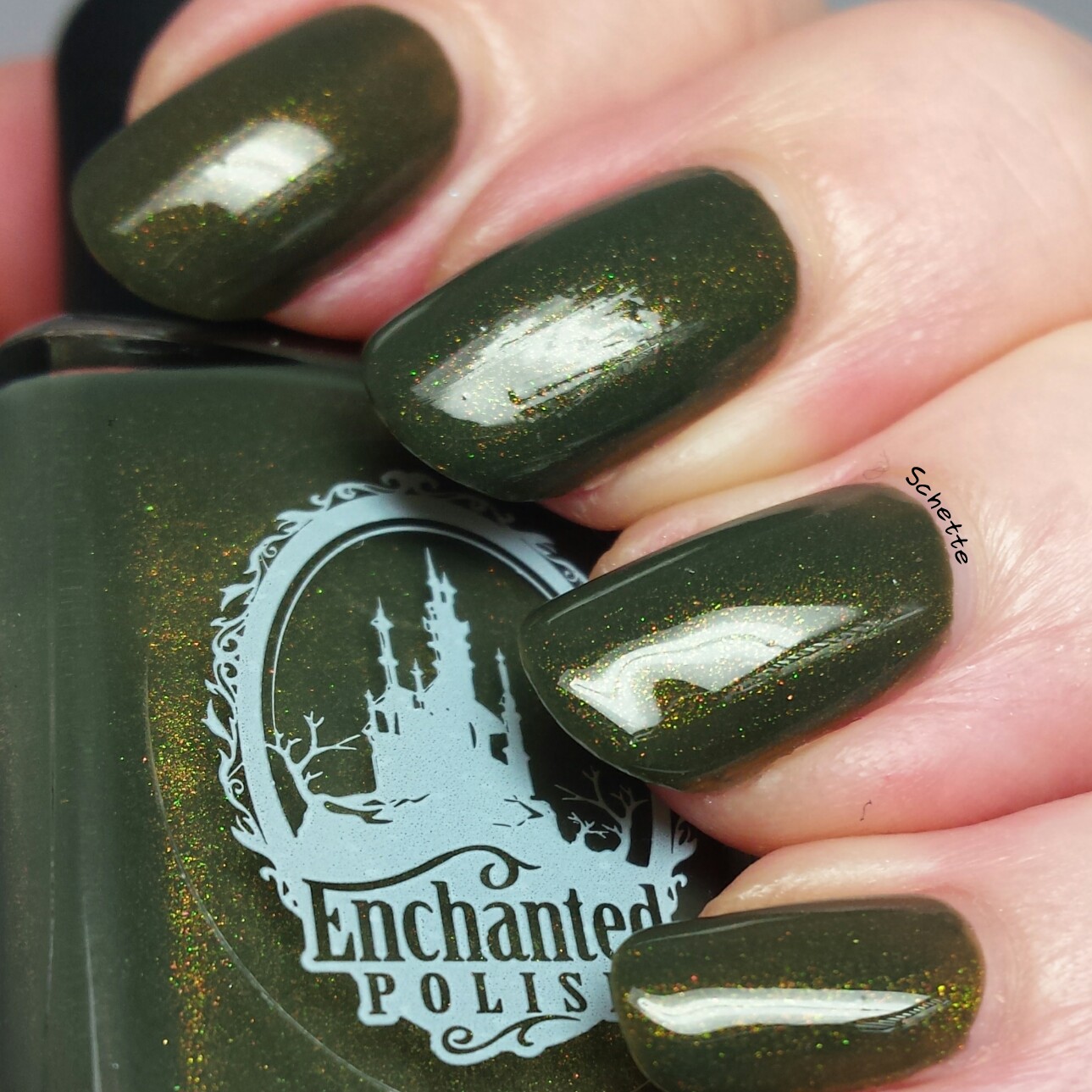 Enchanted Polish : Garland