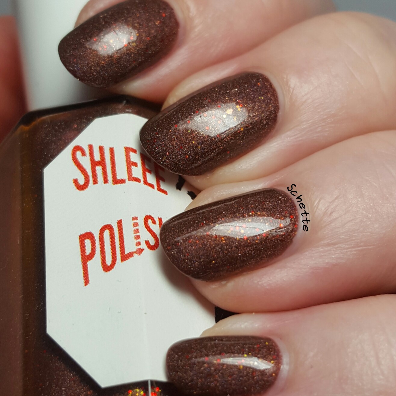 Shleee Polish : Sample 2, the falling king